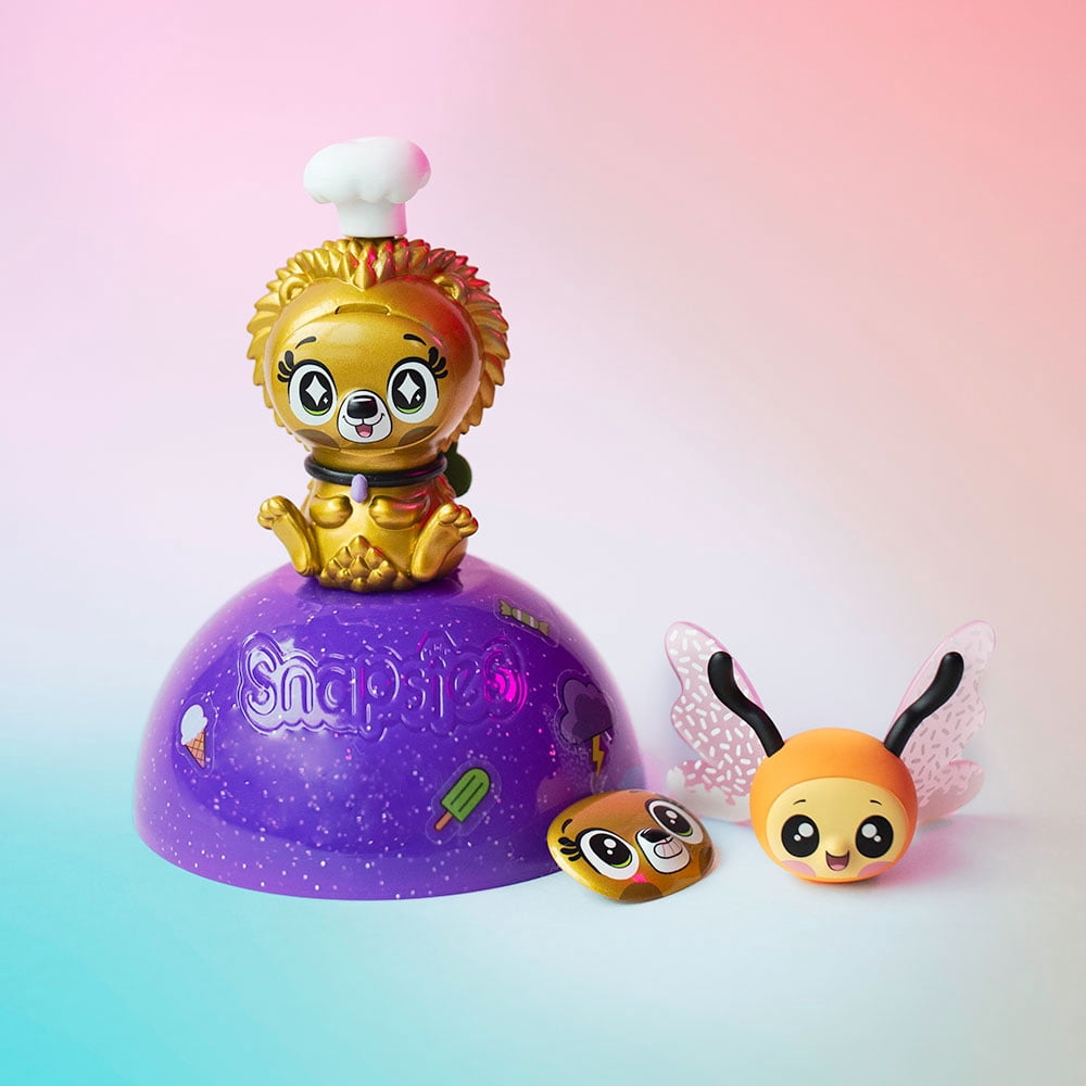 Funko Snapsies Toy, Mix & Match Surprise Blind Capsule (One Capsule) with Accessories, Gift for Girls Ages 5 and Up